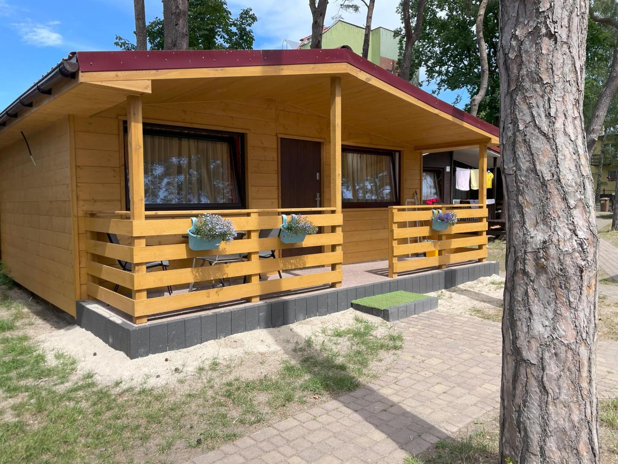 Osrodek Polaris Villa Dziwnowek Exterior photo